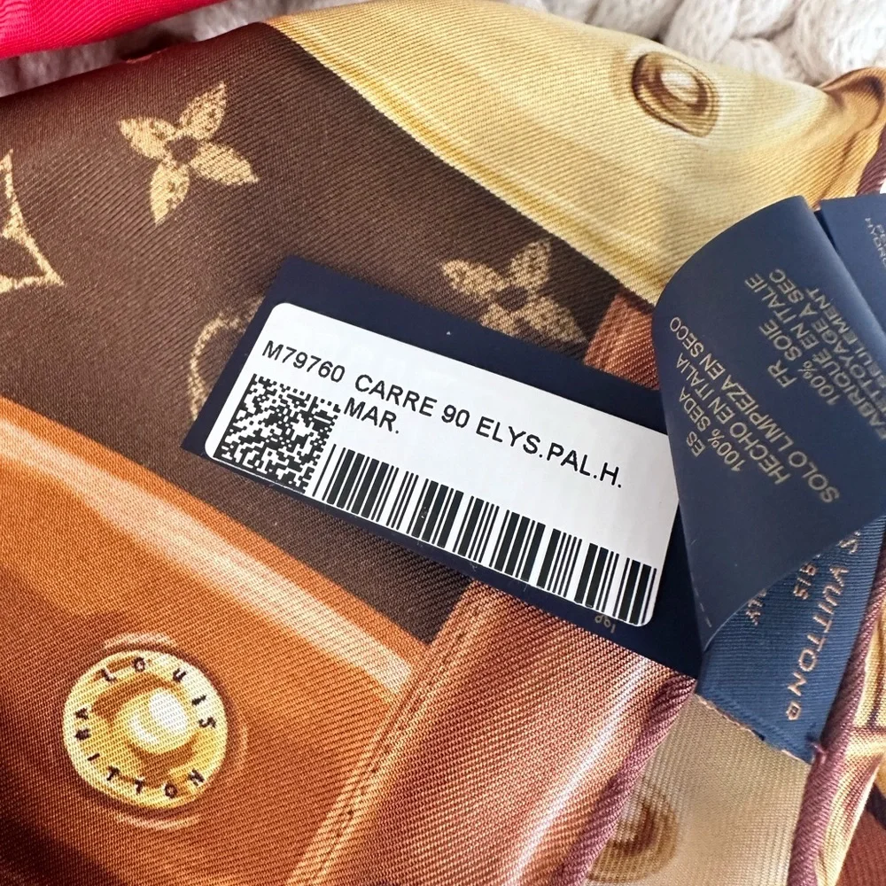 🎄Louis Vuitton flight ✈️ mode scarves sold out everywhere limited edition new - Picture 9 of 11